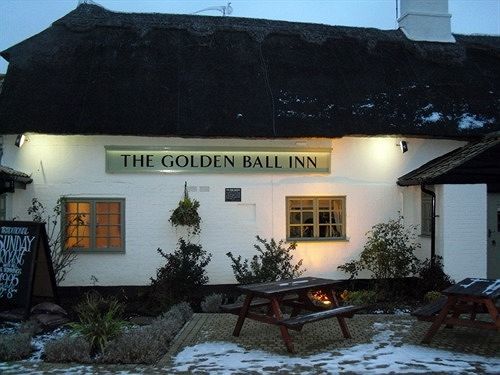 Golden Ball Hotel Elsworth Dış mekan fotoğraf